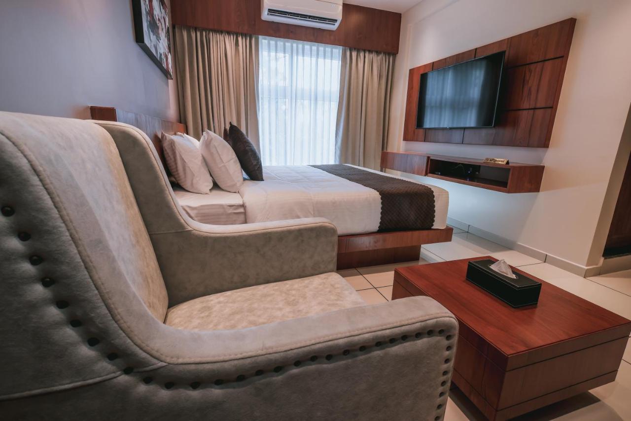 Fortview Suites Kasaragod Exterior photo