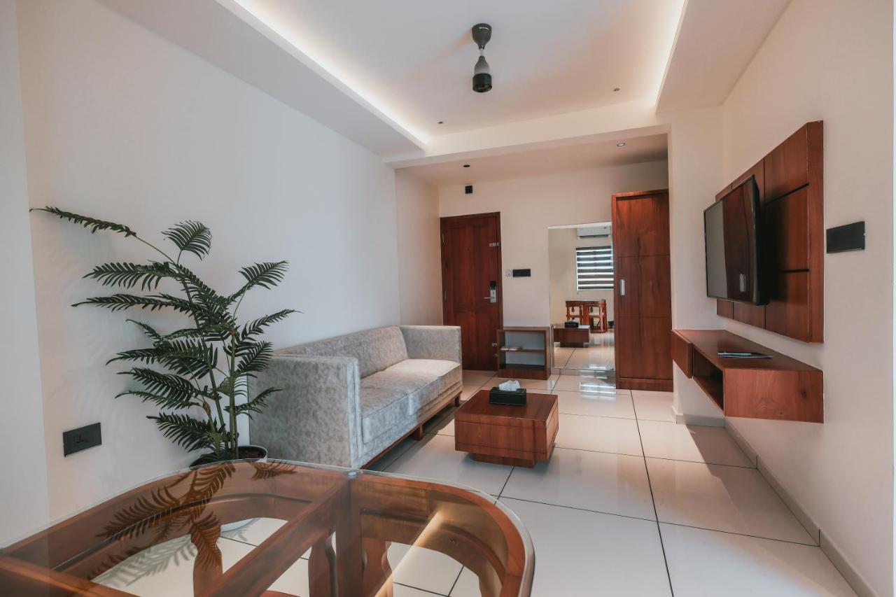Fortview Suites Kasaragod Exterior photo