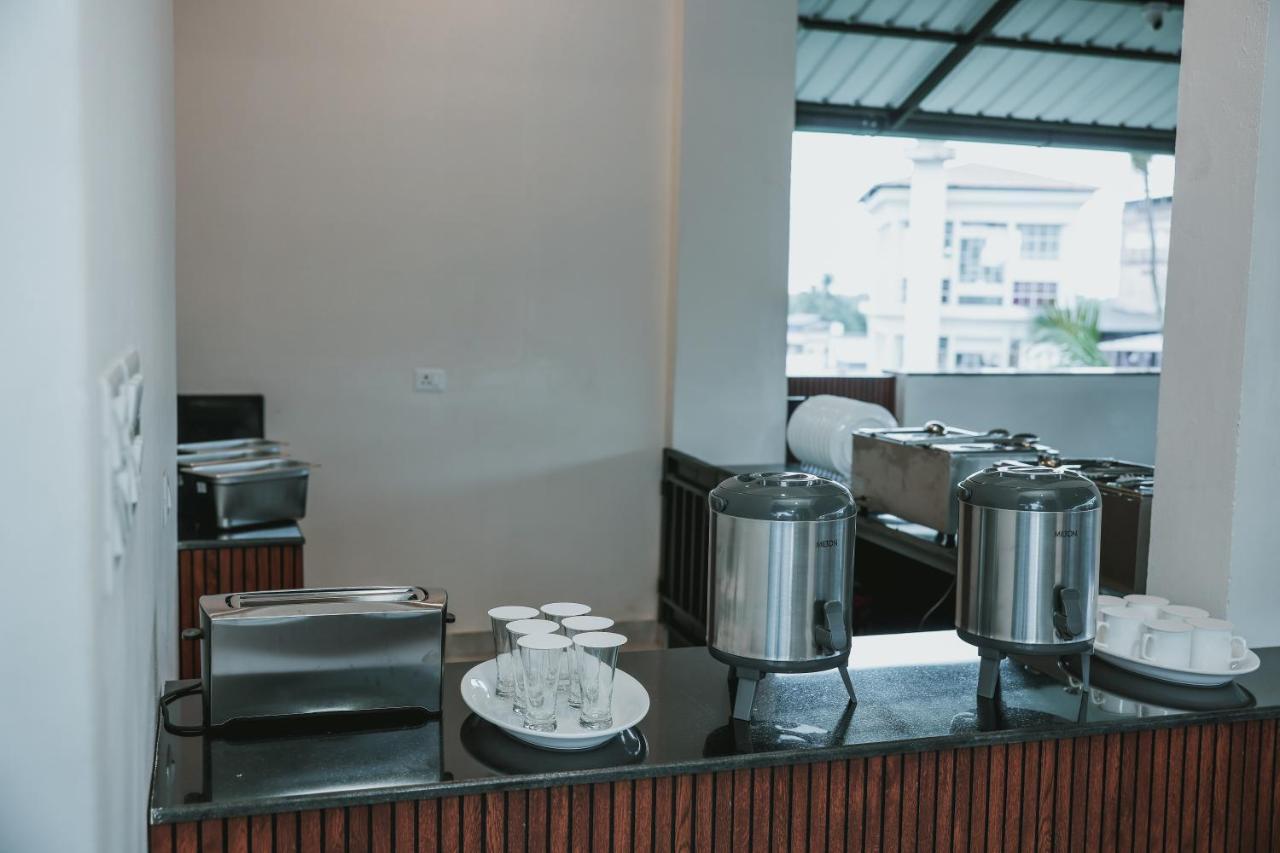 Fortview Suites Kasaragod Exterior photo