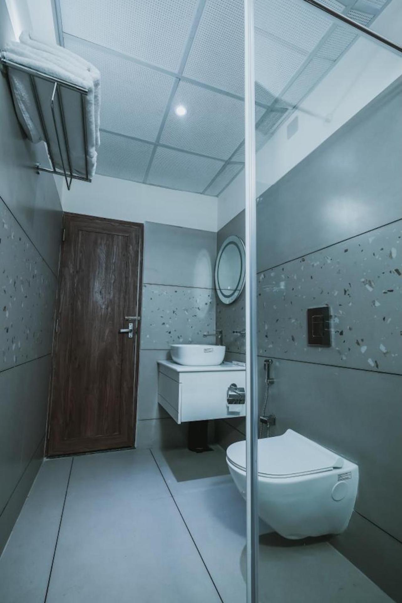 Fortview Suites Kasaragod Exterior photo